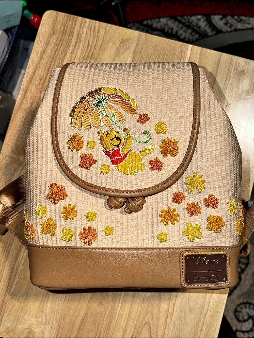 Loungefly Winnie the Pooh Raffia W Chenille Flower Backpack
